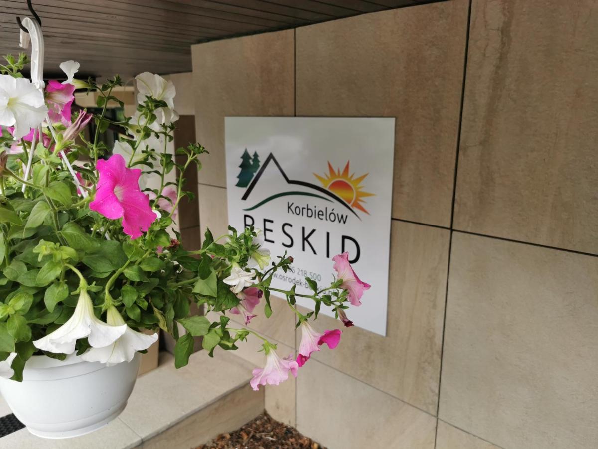 Osrodek Beskid Fizjo & Spa Korbielów Exteriör bild